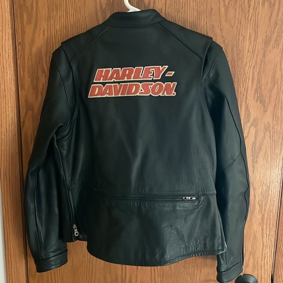 Women’s Harley Davidson Genuine Leather Riding Jacket size large - Picture 8 of 8